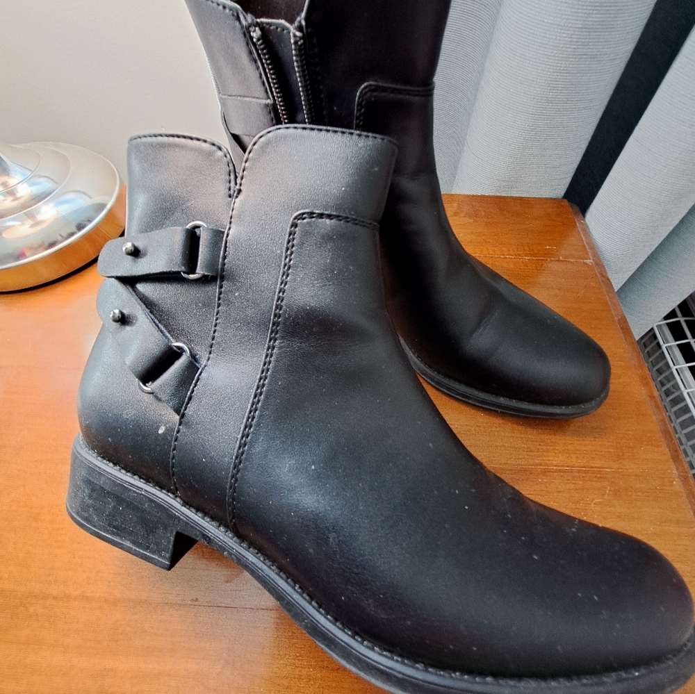 Ladies ankle boots
